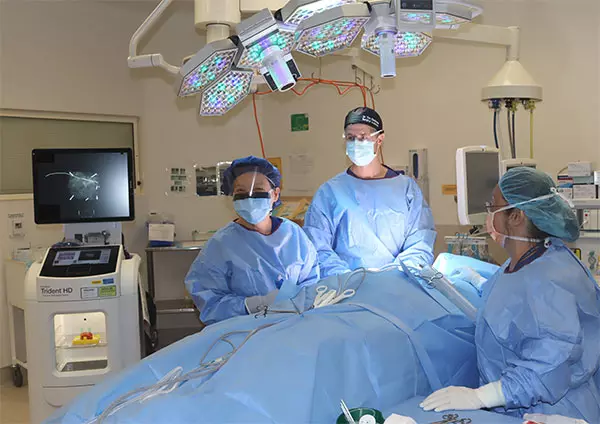 Caregivres on the theatre with Trident HD technology at St John of God Murdoch Hospital.