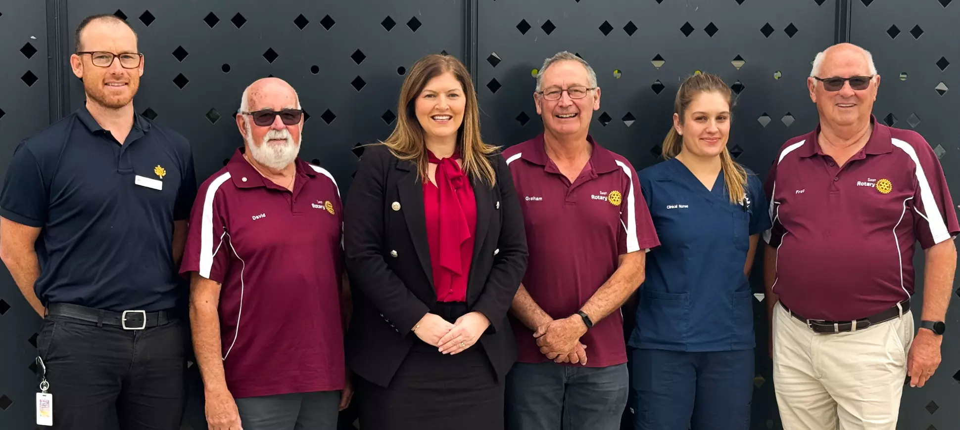 Nursing Director for ED Chris Goadby (far left), City of Swan Mayor Tanya Richardon (centre), Program Manager Maddison Calzada (right) with representatives from the Swan Rotary.